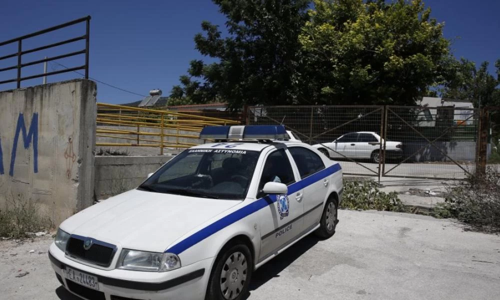 Τον μαχαίρωσαν και του πήραν το αυτοκίνητο στην Εύβοια